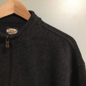 TOMMY BAHAMA Knubby Half Zip Pullover Sweatshirt